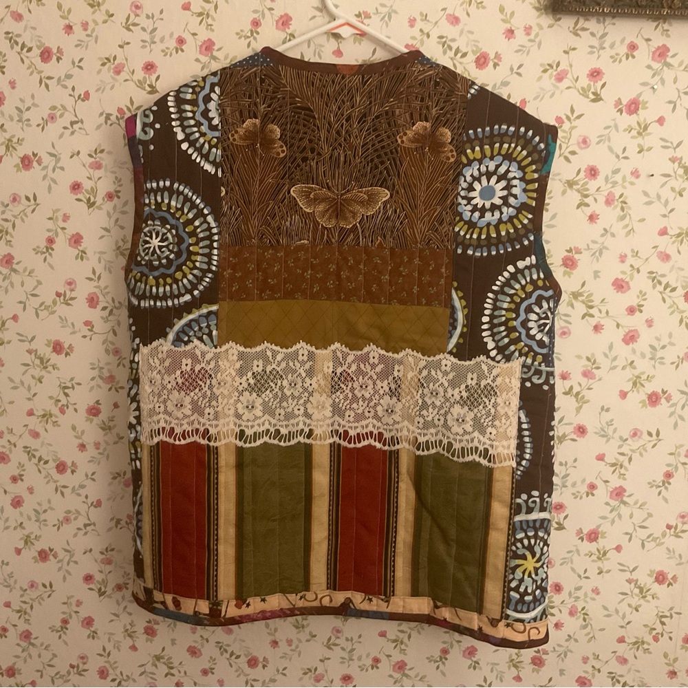 Patchwork Quilted Vest - image 2